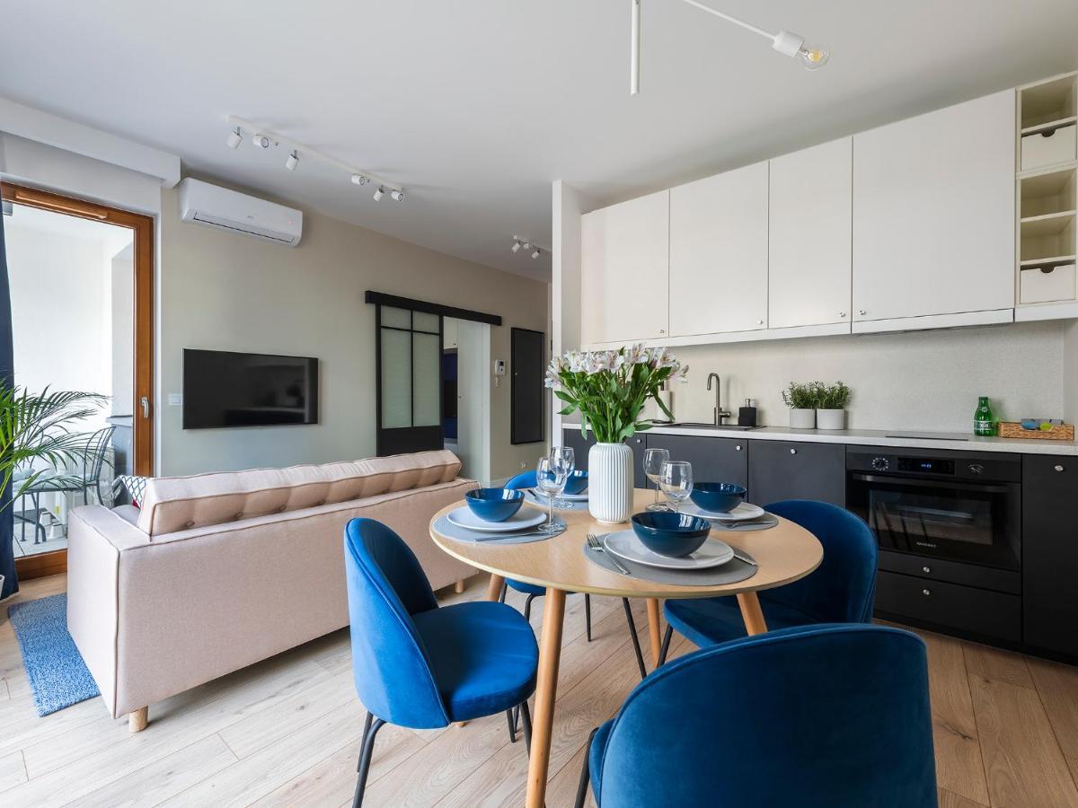 Yoursecondflat Grzybowska Metropoint วอร์ซอ ภายนอก รูปภาพ