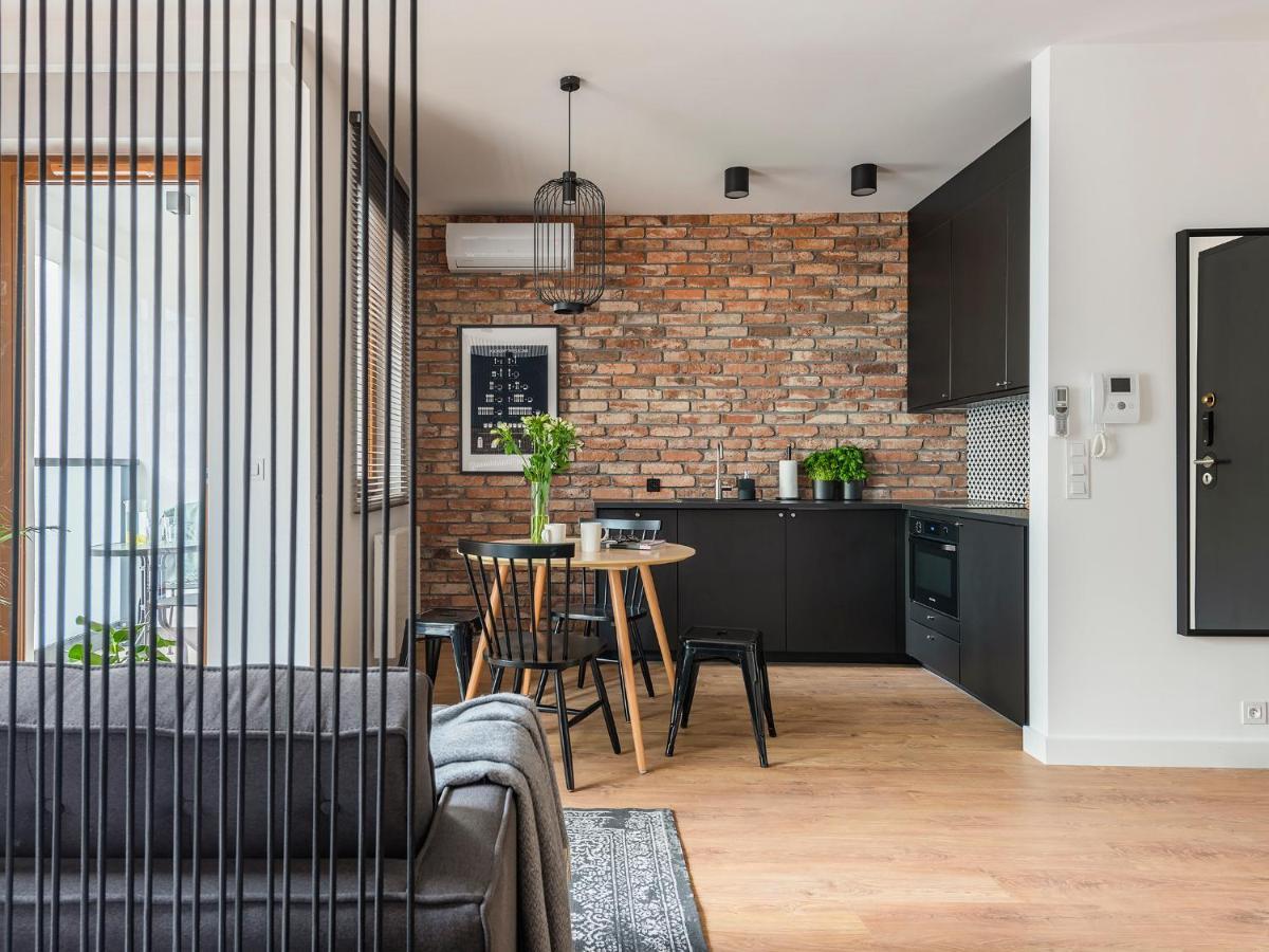 Yoursecondflat Grzybowska Metropoint วอร์ซอ ภายนอก รูปภาพ